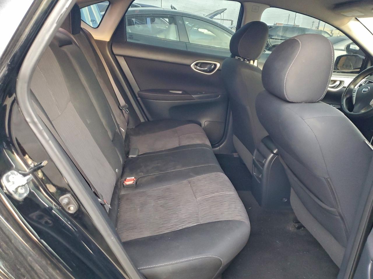 2014 NISSAN SENTRA S photo 10