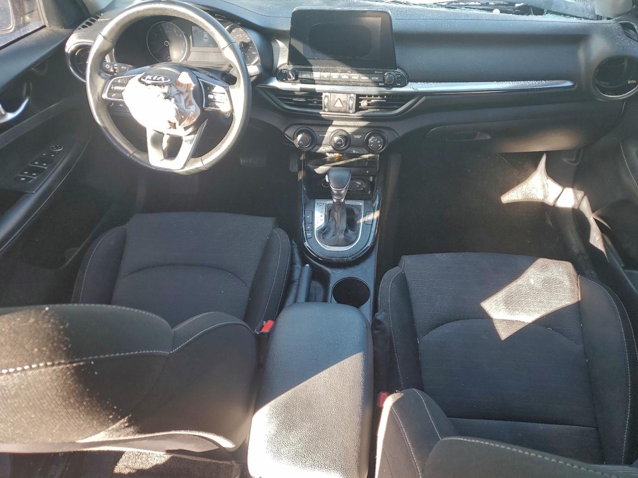 2019 KIA FORTE EX photo 8