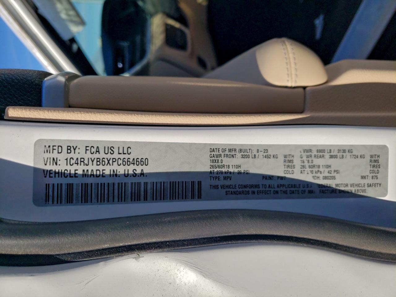 2023 JEEP GRAND CHEROKEE LIMITED 4XE photo 13