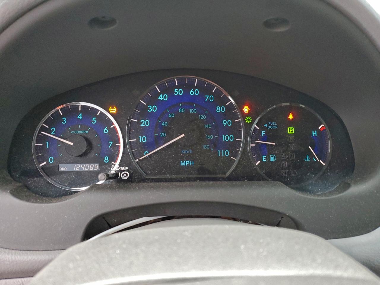 2006 TOYOTA SIENNA LE photo 9