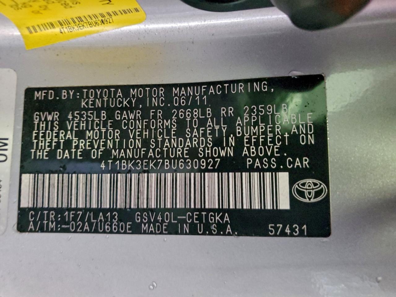 2011 TOYOTA CAMRY SE photo 13