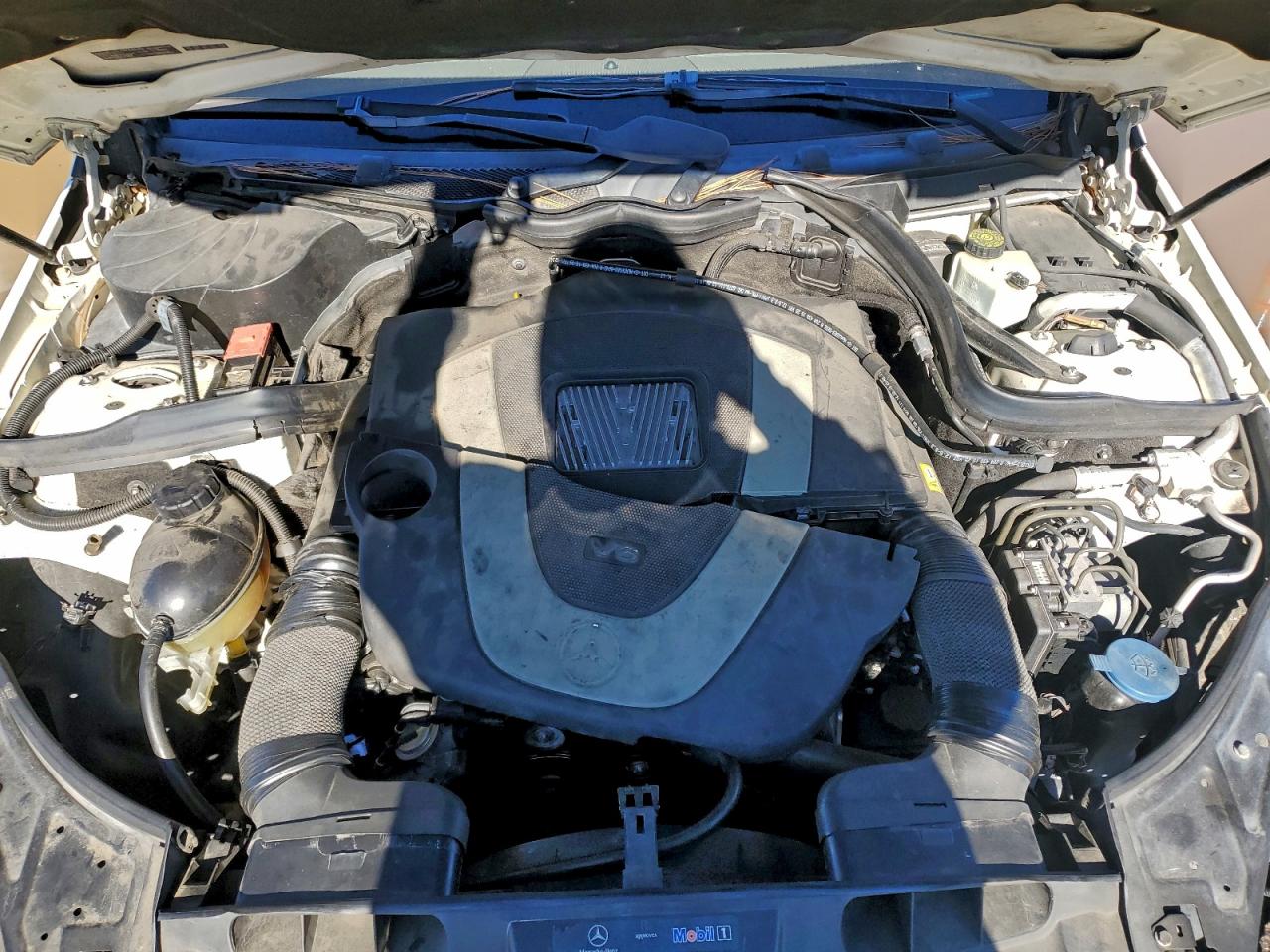 2011 MERCEDES-BENZ E 350 photo 11