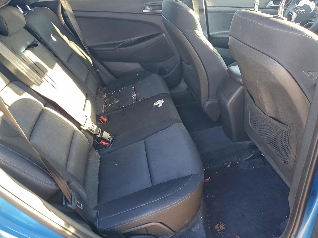 2016 HYUNDAI TUCSON SE photo 10
