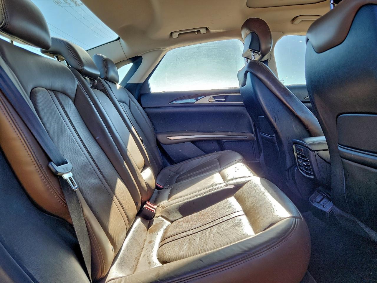 2016 LINCOLN MKZ HYBRID photo 10