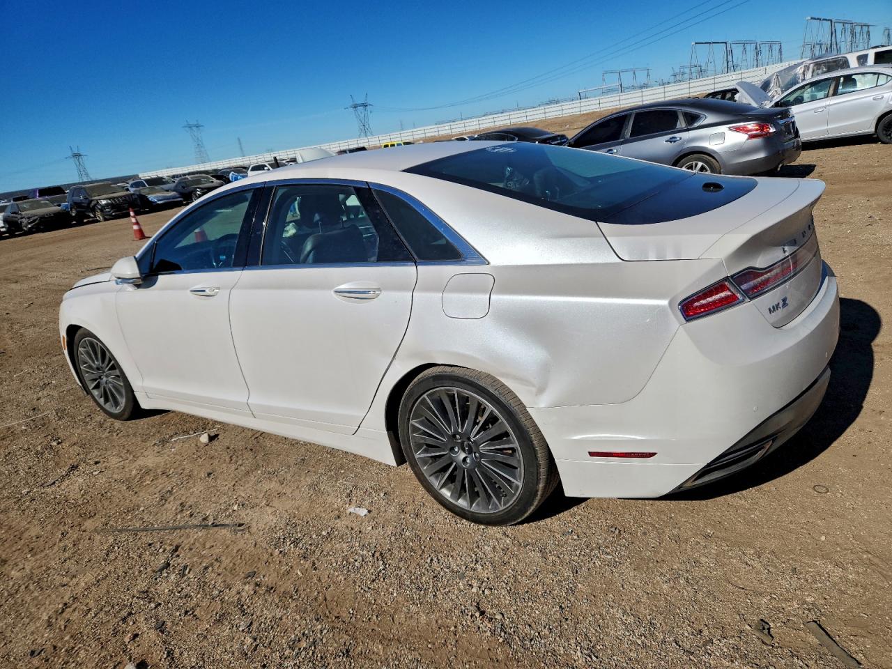 2016 LINCOLN MKZ HYBRID photo 2