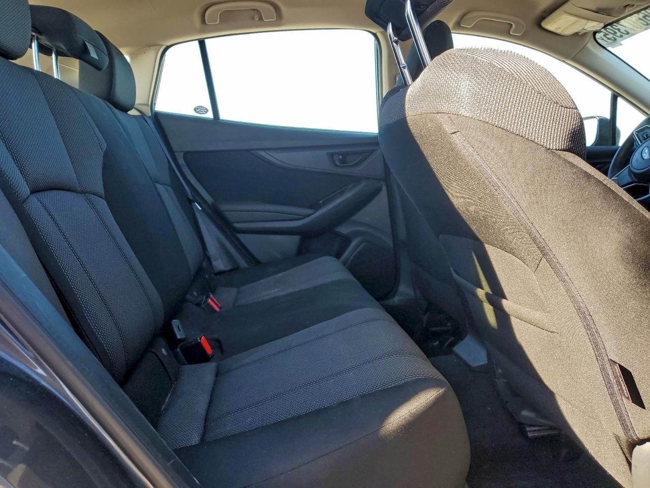 2019 SUBARU IMPREZA photo 10