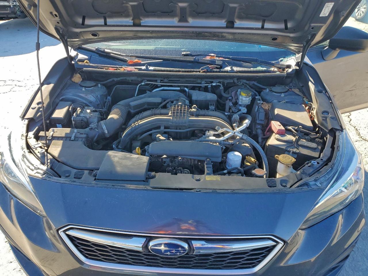 2019 SUBARU IMPREZA photo 11