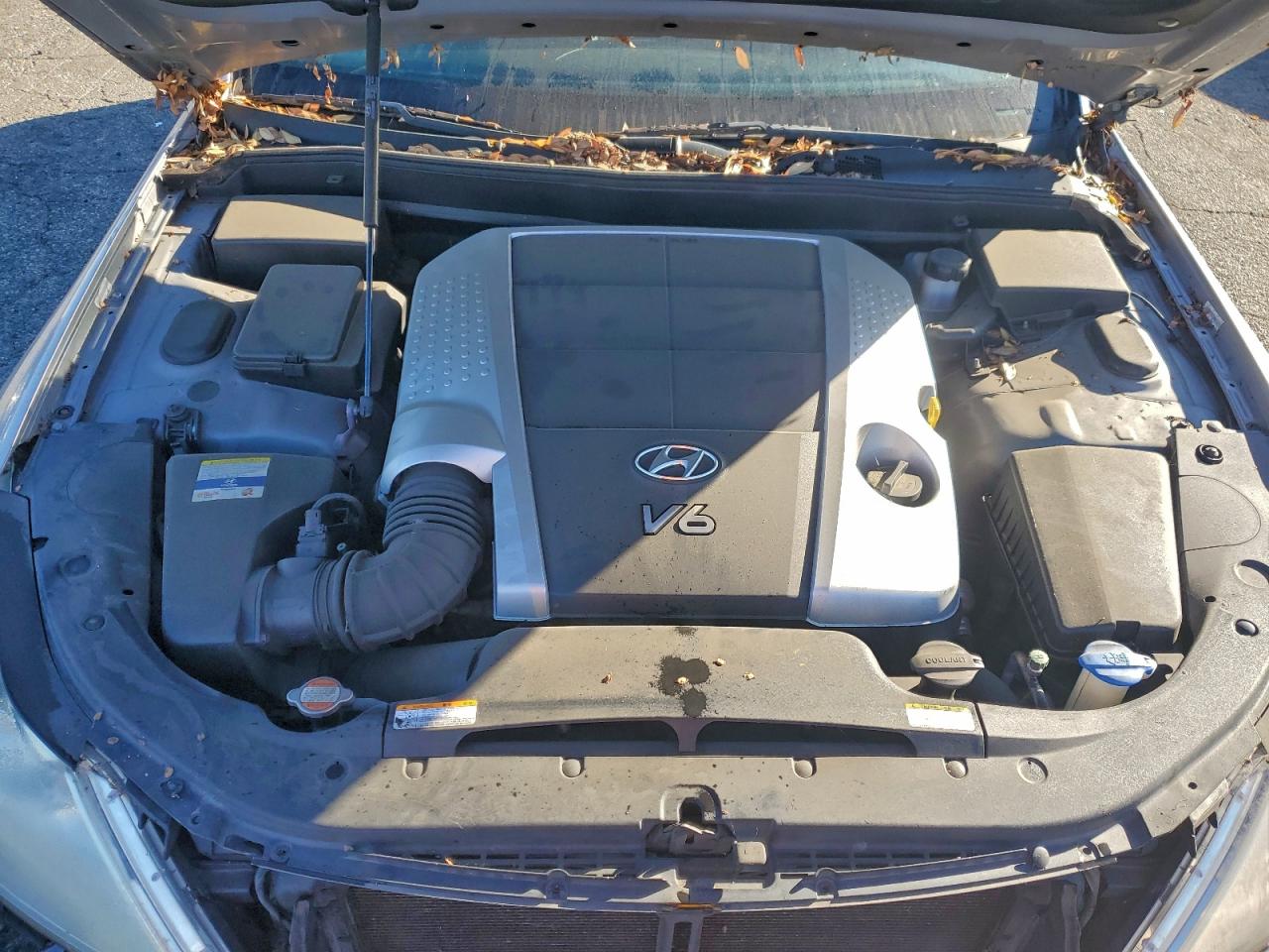 2011 HYUNDAI GENESIS 3.8L photo 11