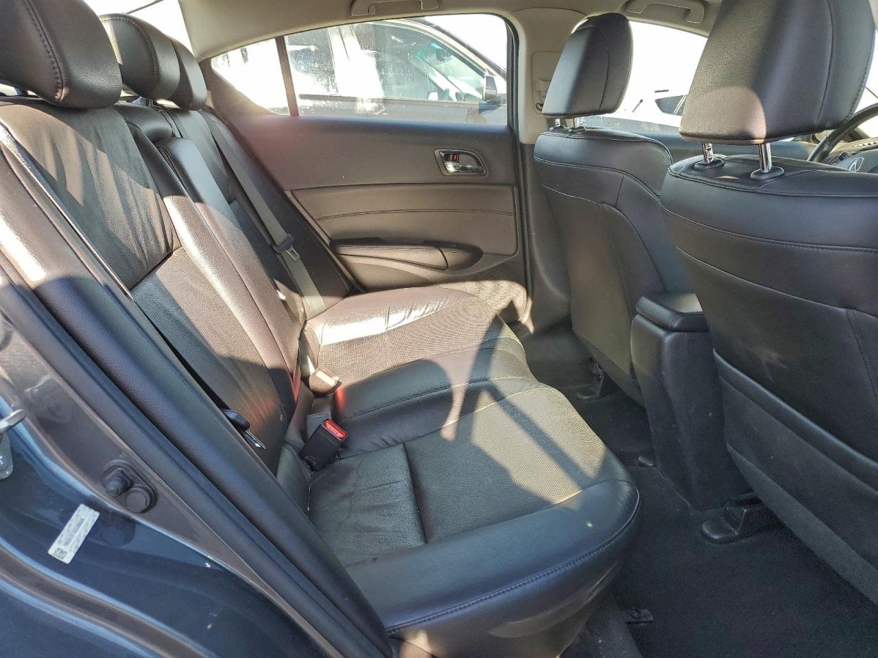 2014 ACURA ILX 20 TECH photo 10