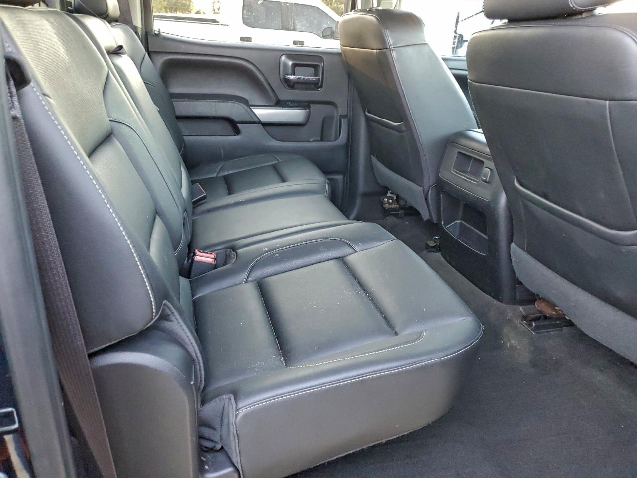 2016 CHEVROLET SILVERADO K3500 LTZ photo 10