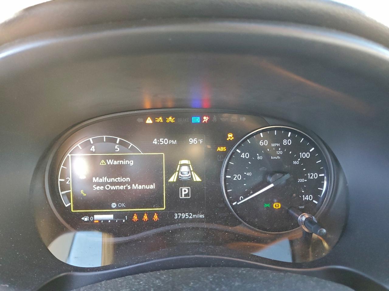 2022 NISSAN KICKS SV photo 9
