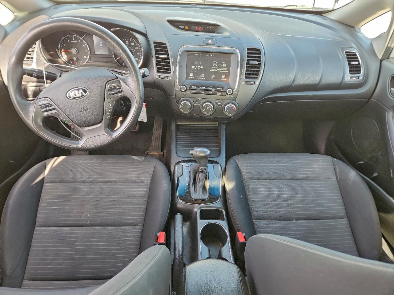 2018 KIA FORTE LX photo 8