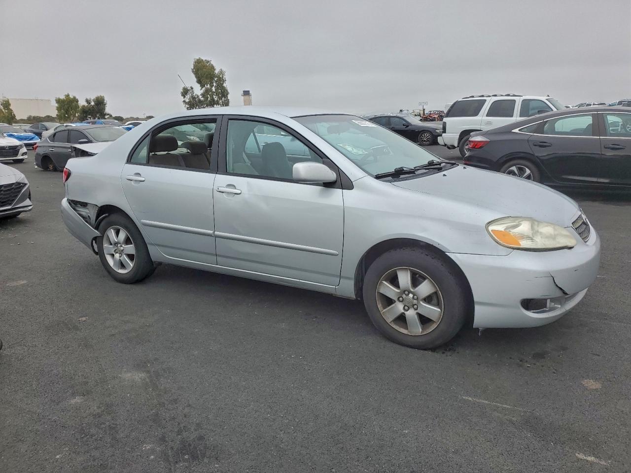 2006 TOYOTA COROLLA CE photo 4