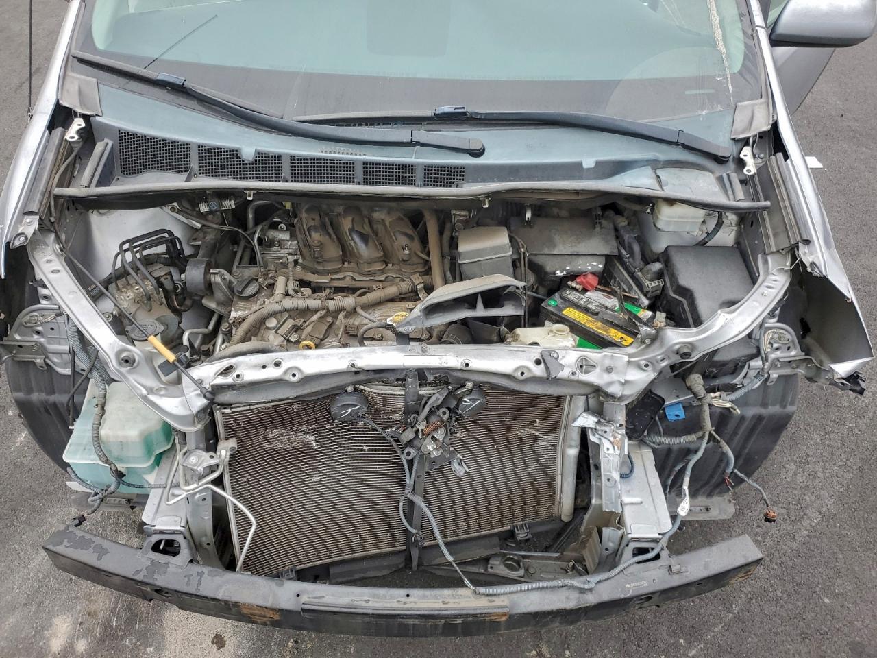 2014 TOYOTA SIENNA XLE photo 12