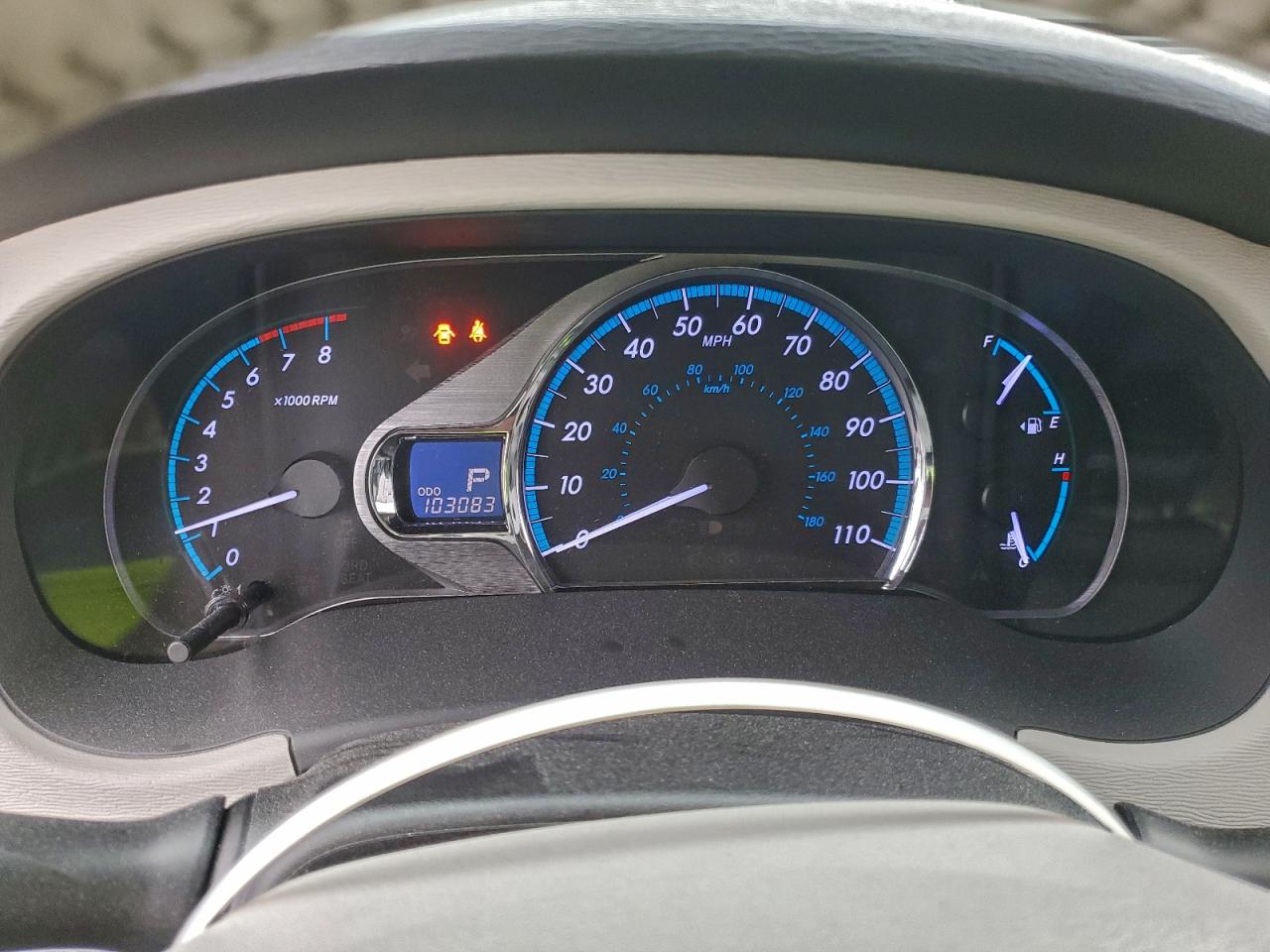 2014 TOYOTA SIENNA XLE photo 9