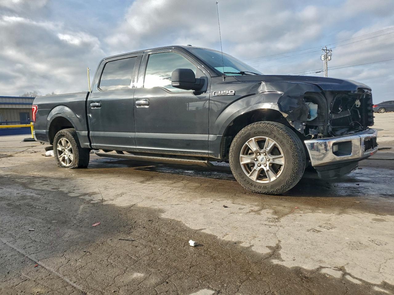 2015 FORD F150 SUPERCREW photo 4