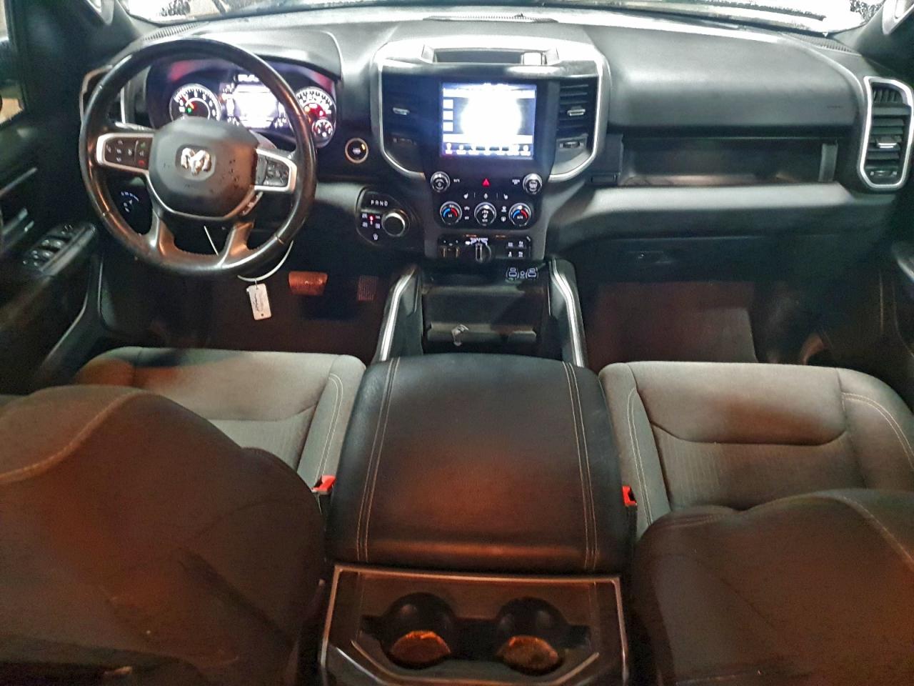 2021 RAM 1500 BIG HORN/LONE STAR photo 8