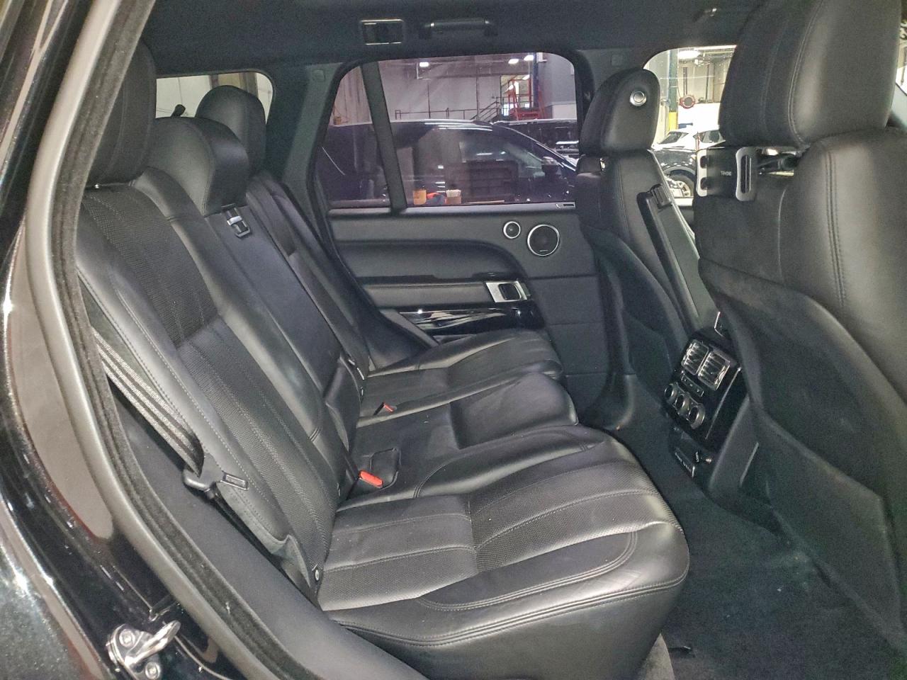 2016 LAND ROVER RANGE ROVER SUPERCHARGED photo 11