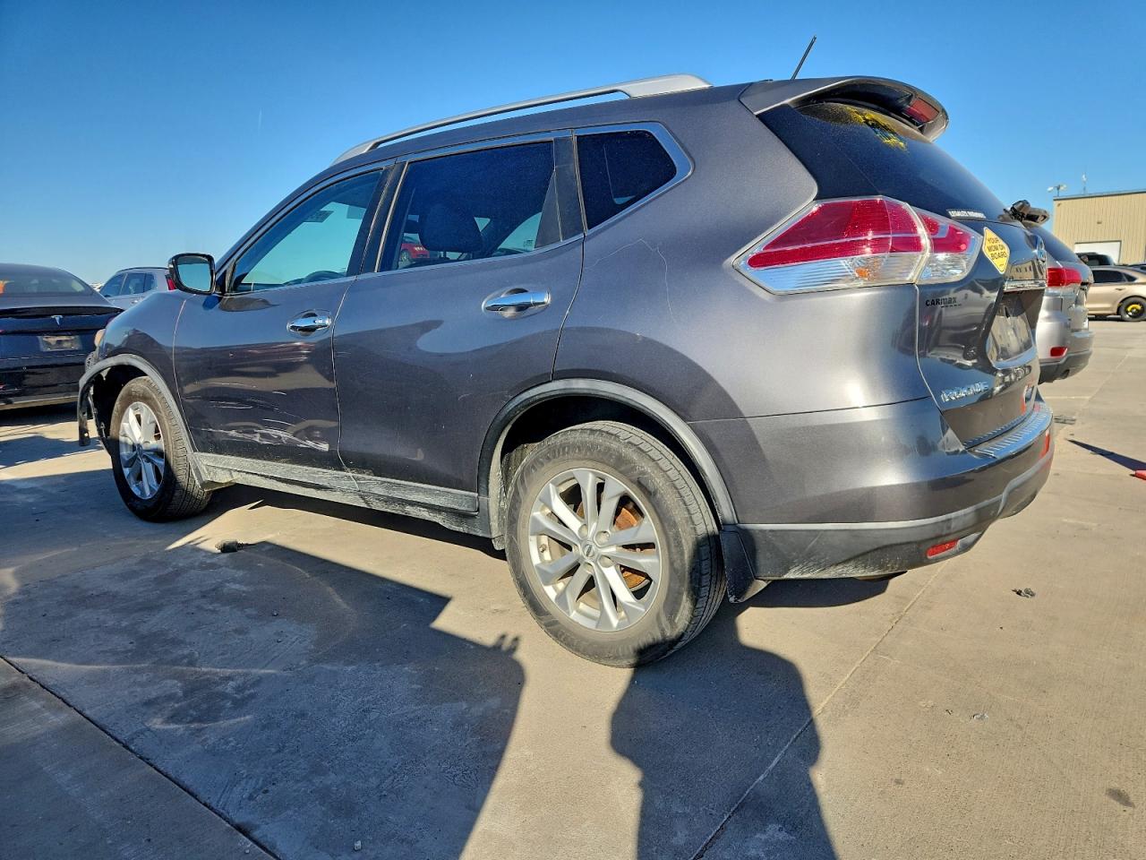 2016 NISSAN ROGUE S photo 2