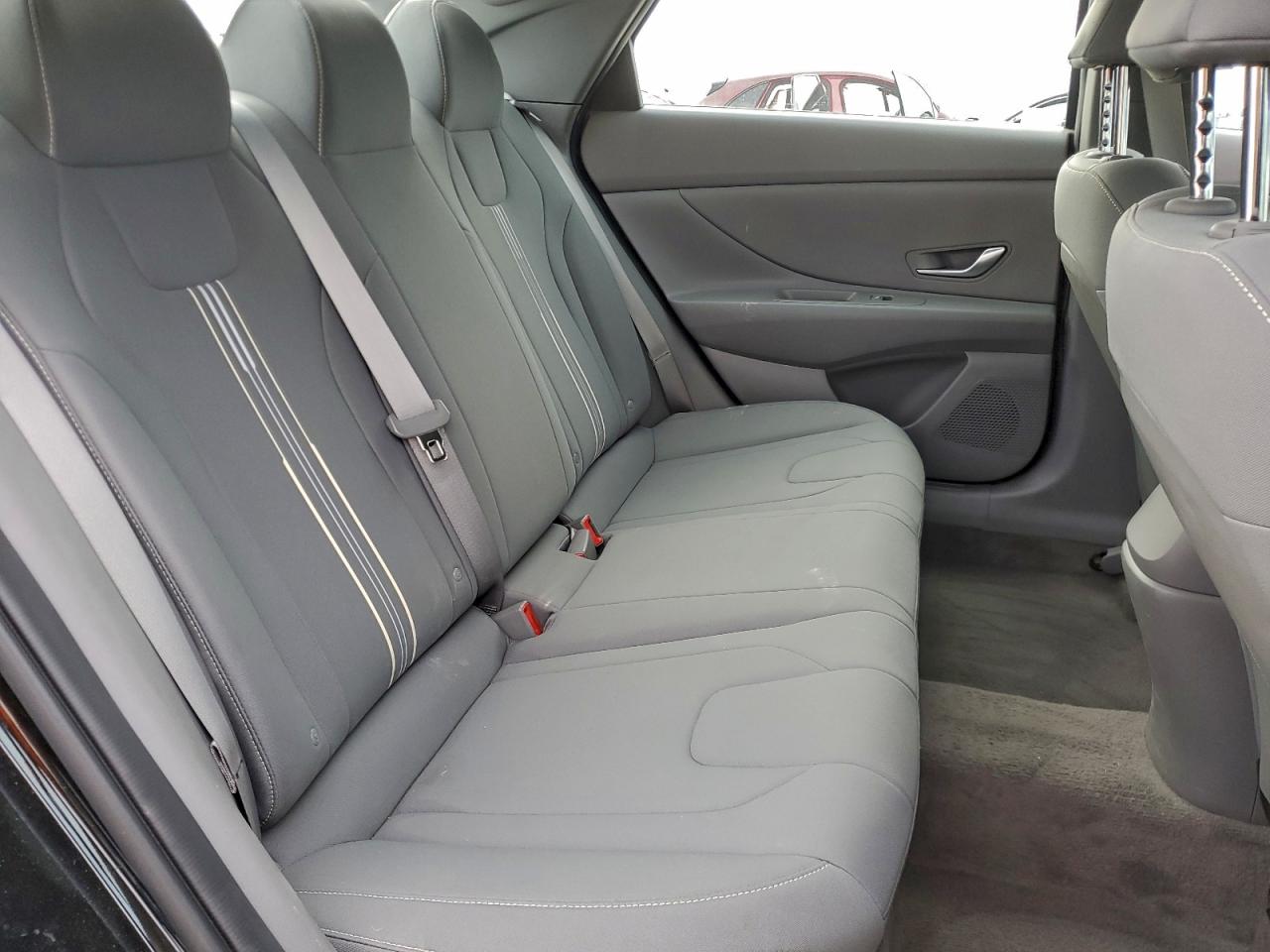 2023 HYUNDAI ELANTRA SEL photo 19