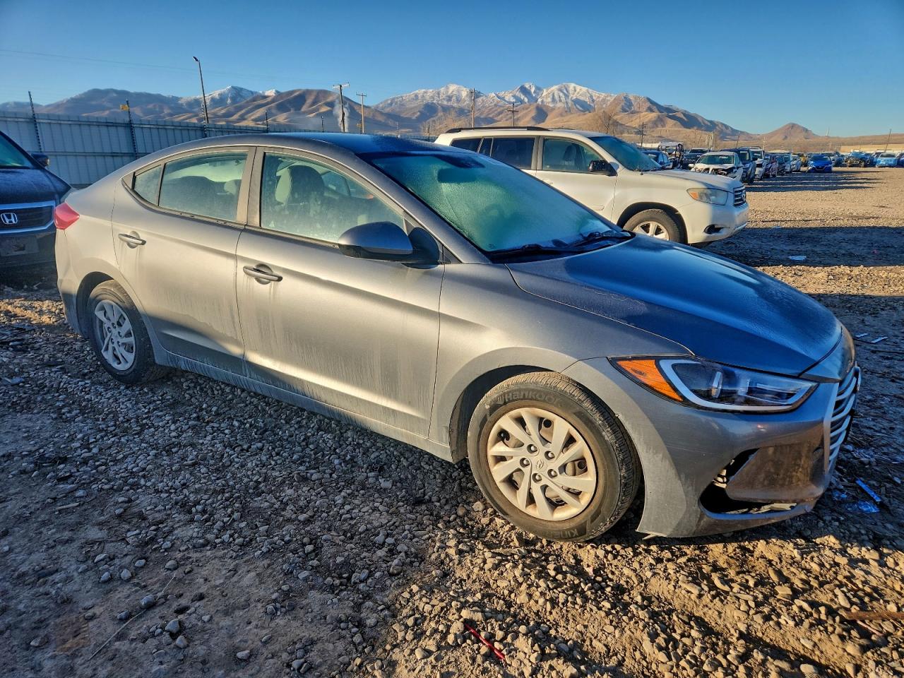 2017 HYUNDAI ELANTRA SE photo 7