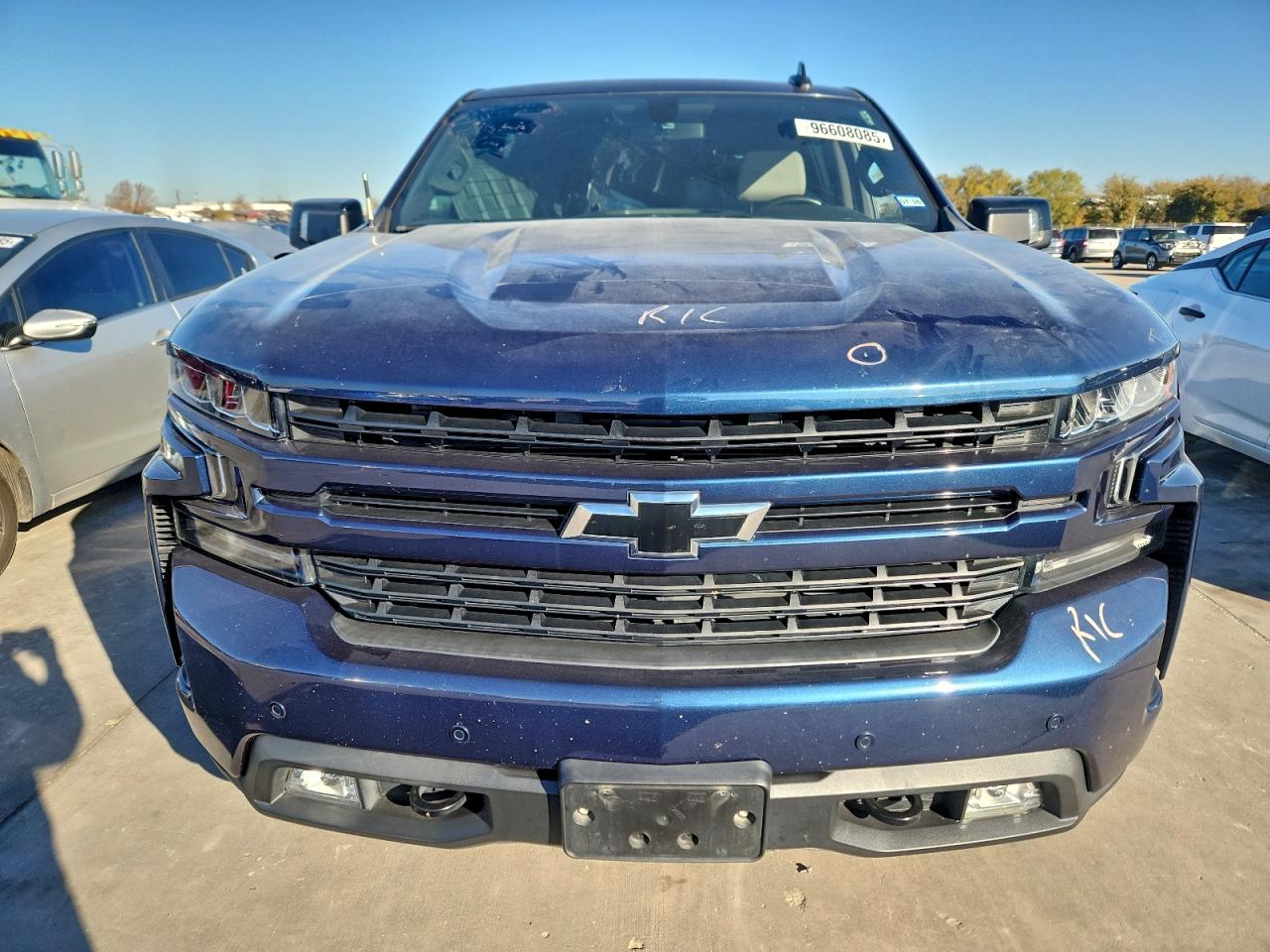 2019 CHEVROLET SILVERADO K1500 RST photo 5