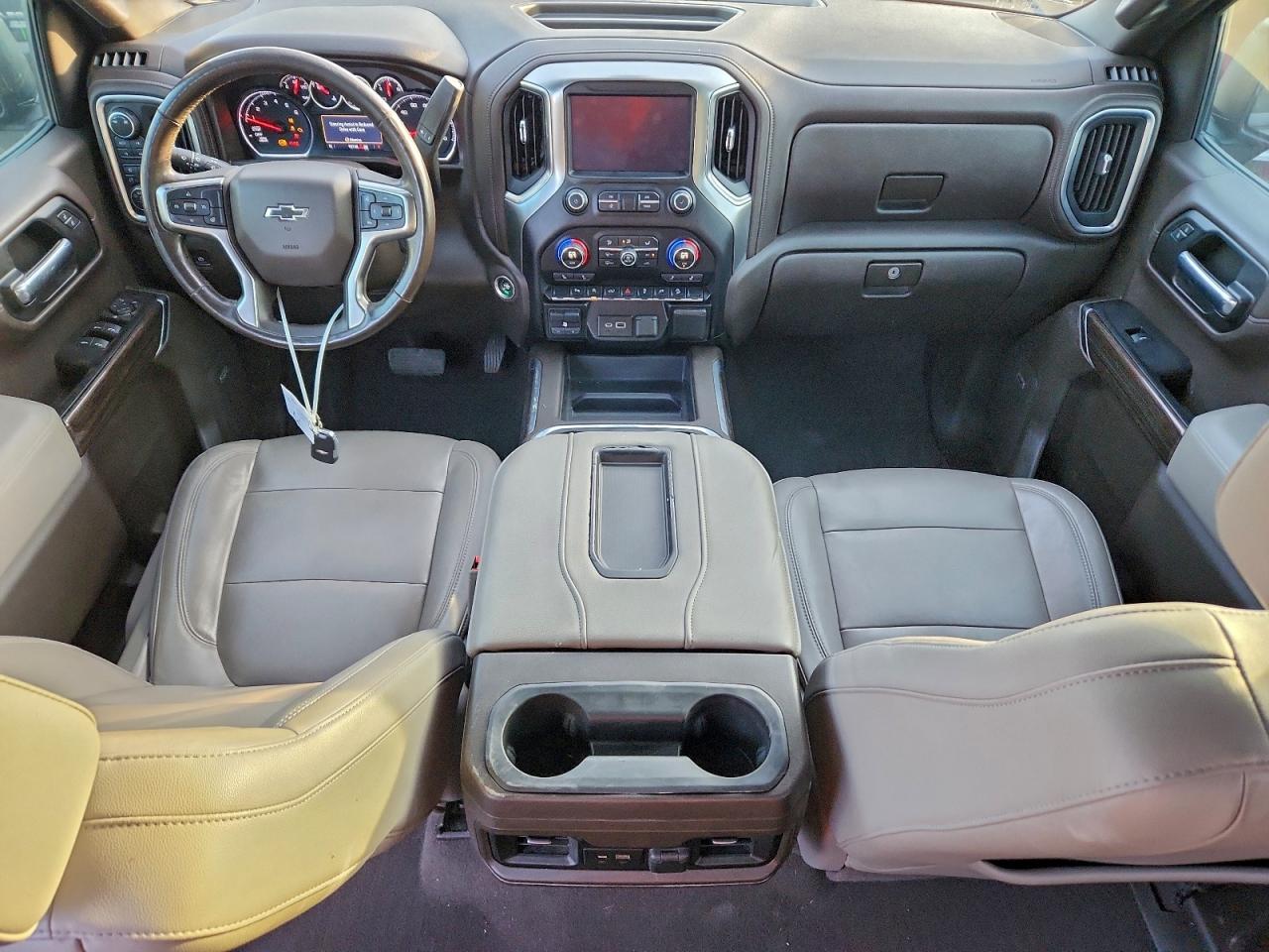 2019 CHEVROLET SILVERADO K1500 RST photo 8