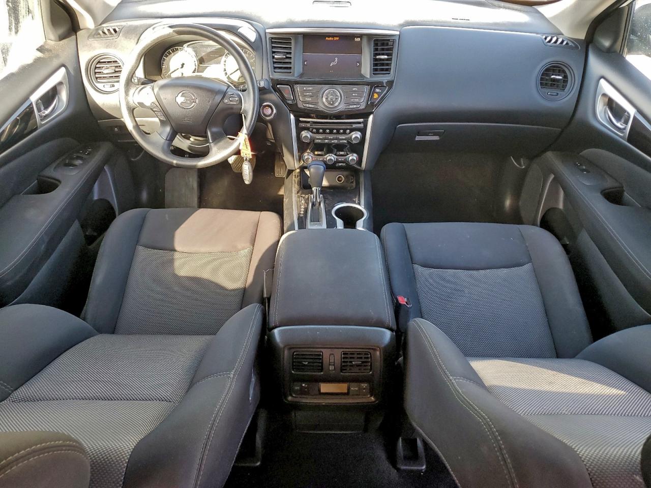 2017 NISSAN PATHFINDER S photo 8