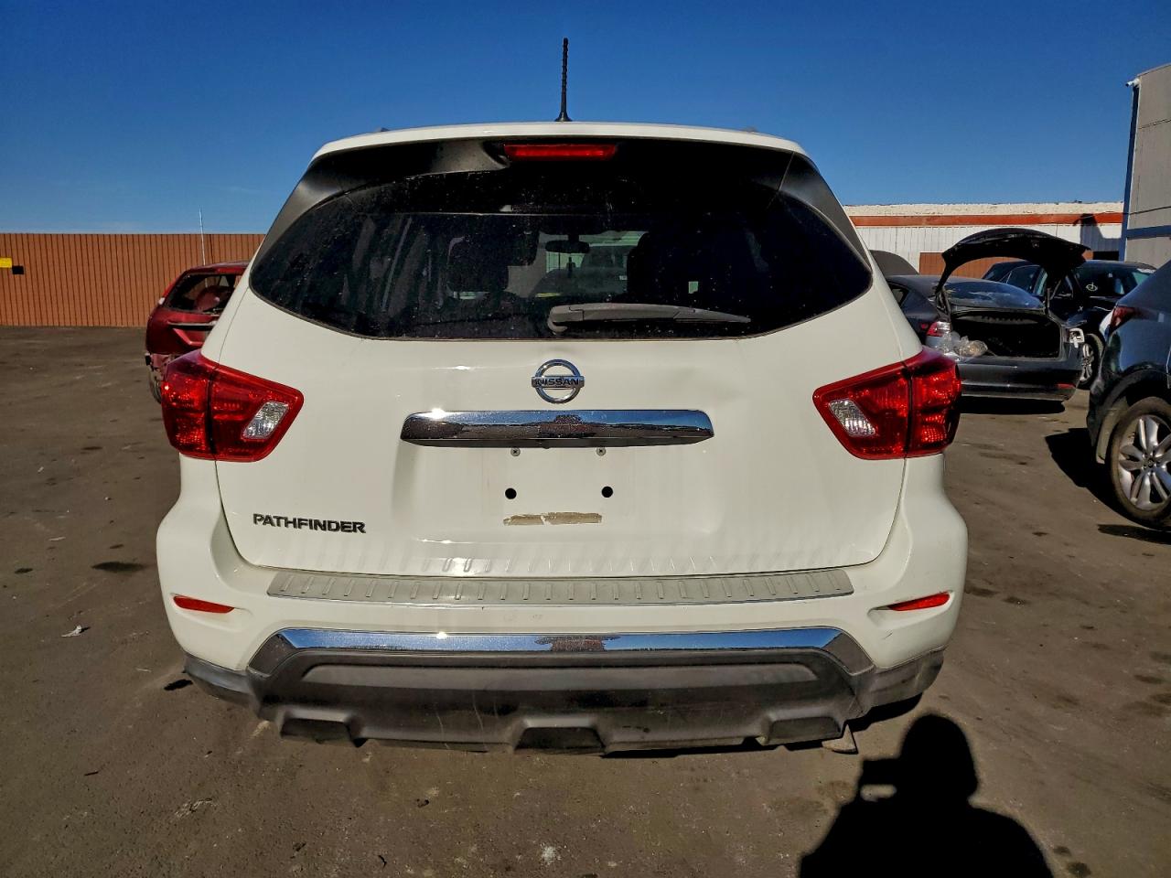 2017 NISSAN PATHFINDER S photo 6
