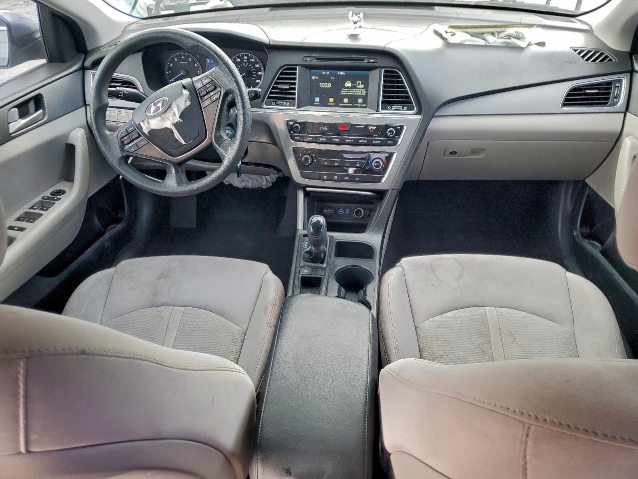2016 HYUNDAI SONATA SE photo 8