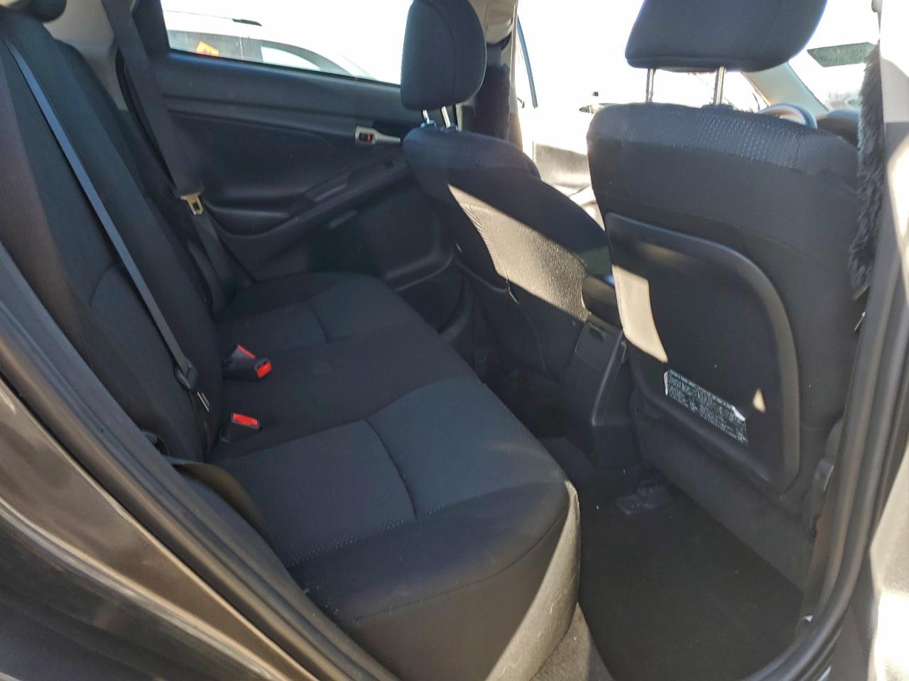 2010 TOYOTA COROLLA MATRIX S photo 10