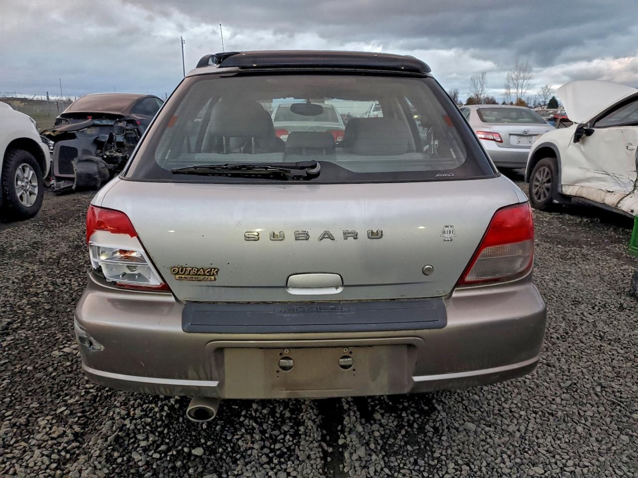 2003 SUBARU IMPREZA OUTBACK SPORT photo 6