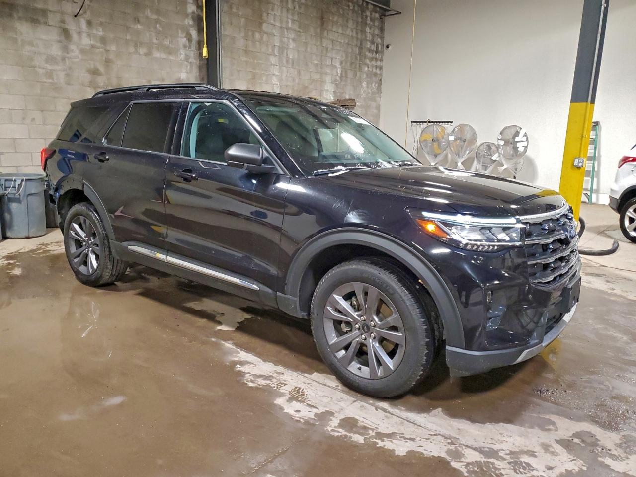 2025 FORD EXPLORER ACTIVE photo 4
