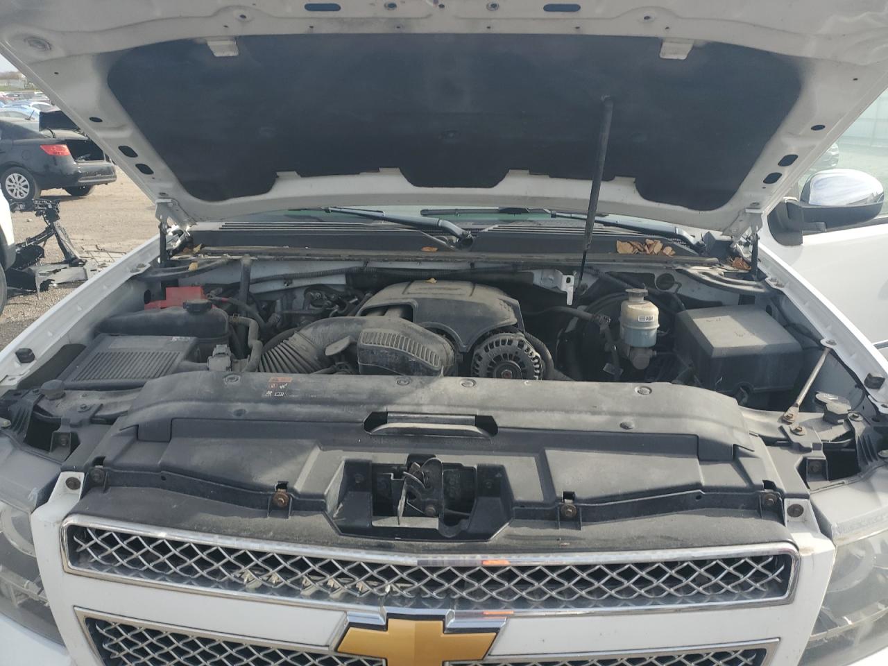 2012 CHEVROLET SUBURBAN K1500 LTZ photo 12