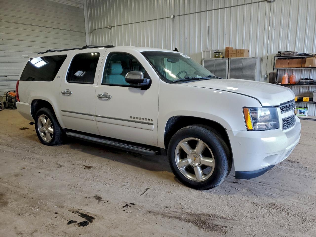 2012 CHEVROLET SUBURBAN K1500 LTZ photo 4