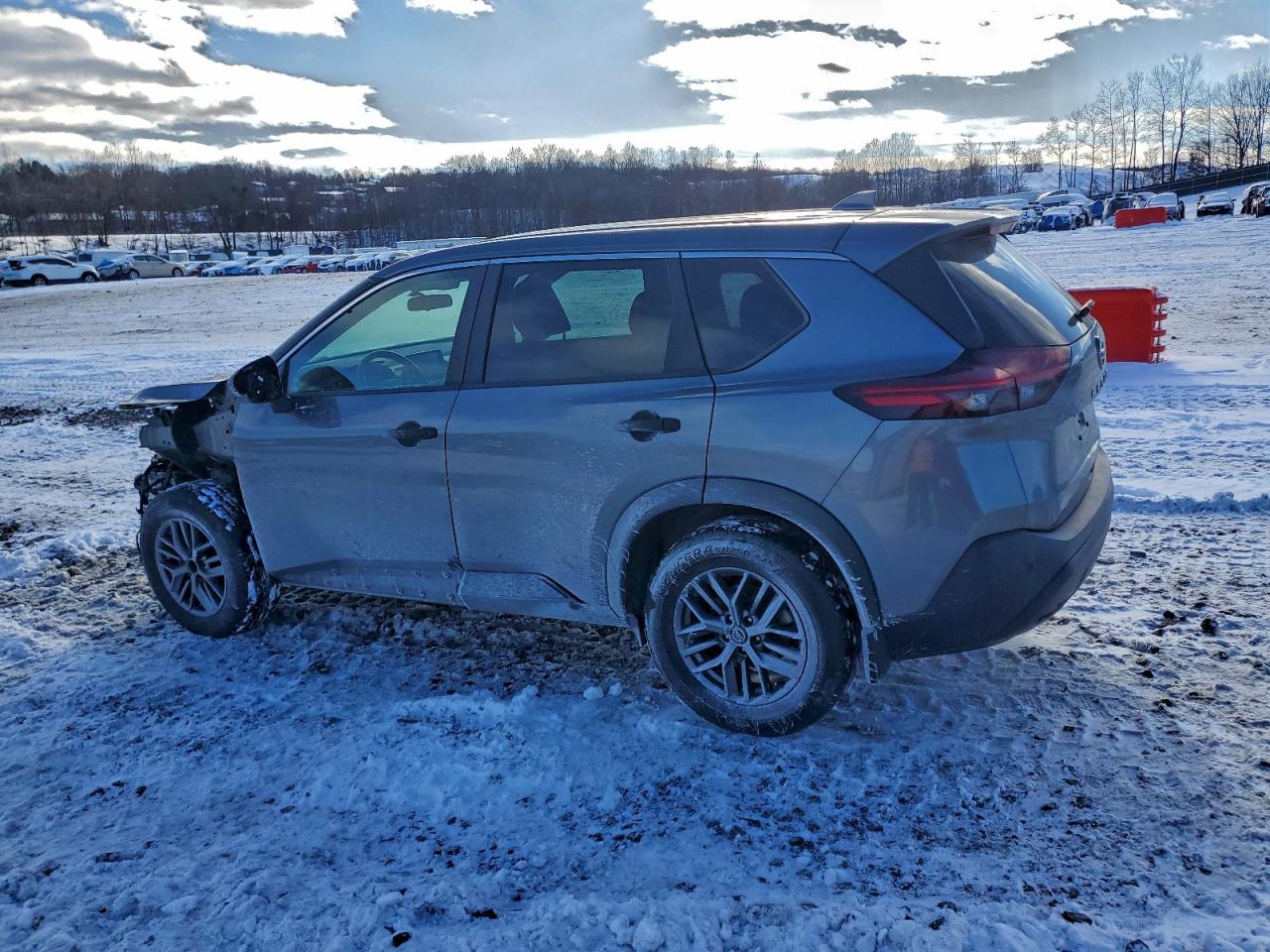 2021 NISSAN ROGUE S photo 2