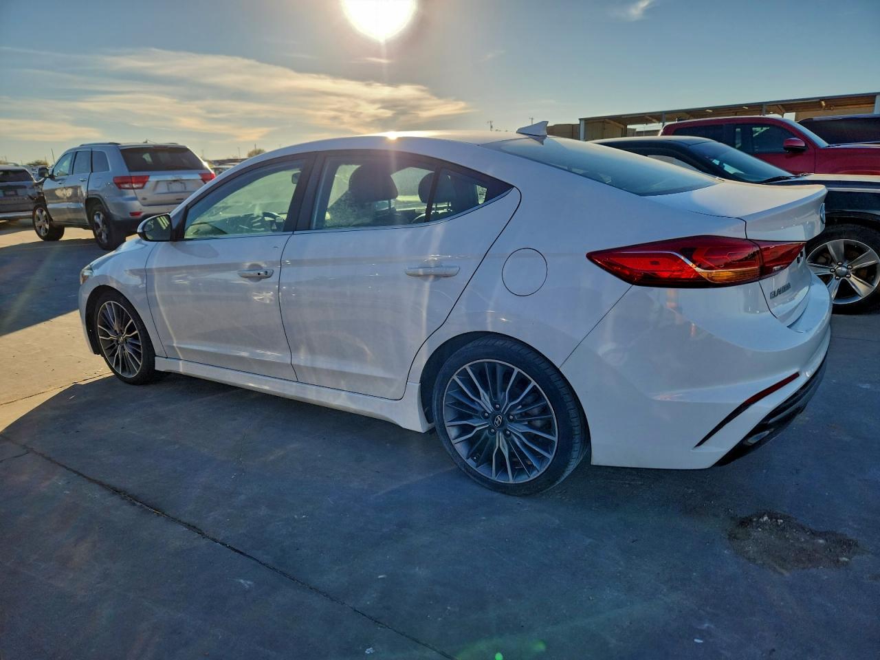 2017 HYUNDAI ELANTRA SPORT photo 2