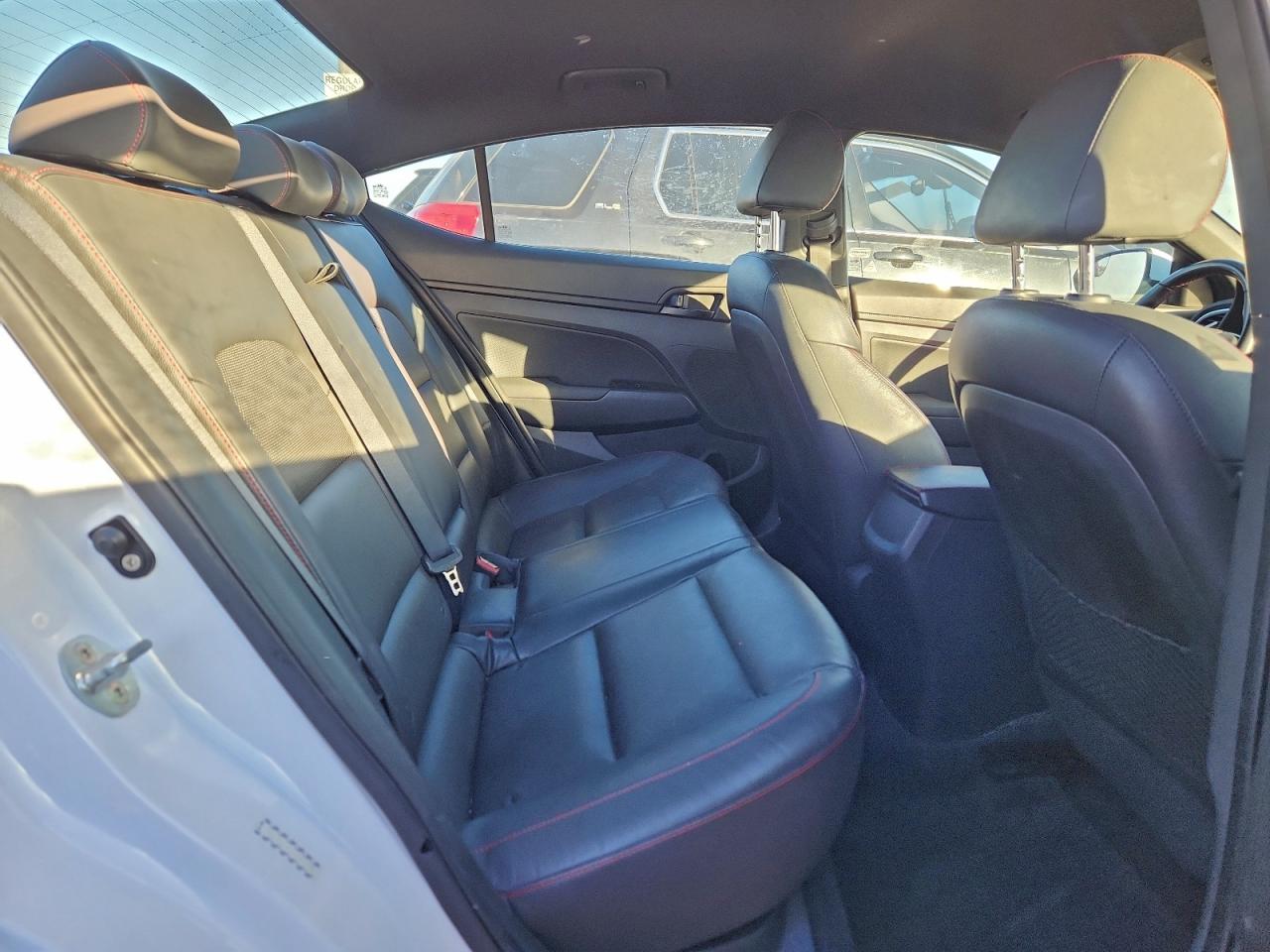 2017 HYUNDAI ELANTRA SPORT photo 10