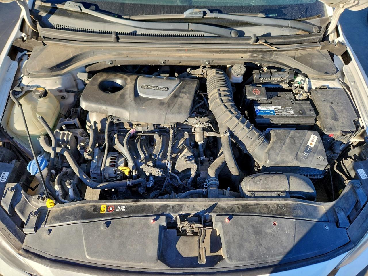 2017 HYUNDAI ELANTRA SPORT photo 11