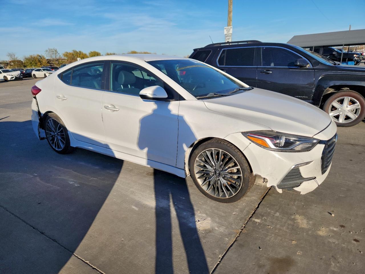 2017 HYUNDAI ELANTRA SPORT photo 4
