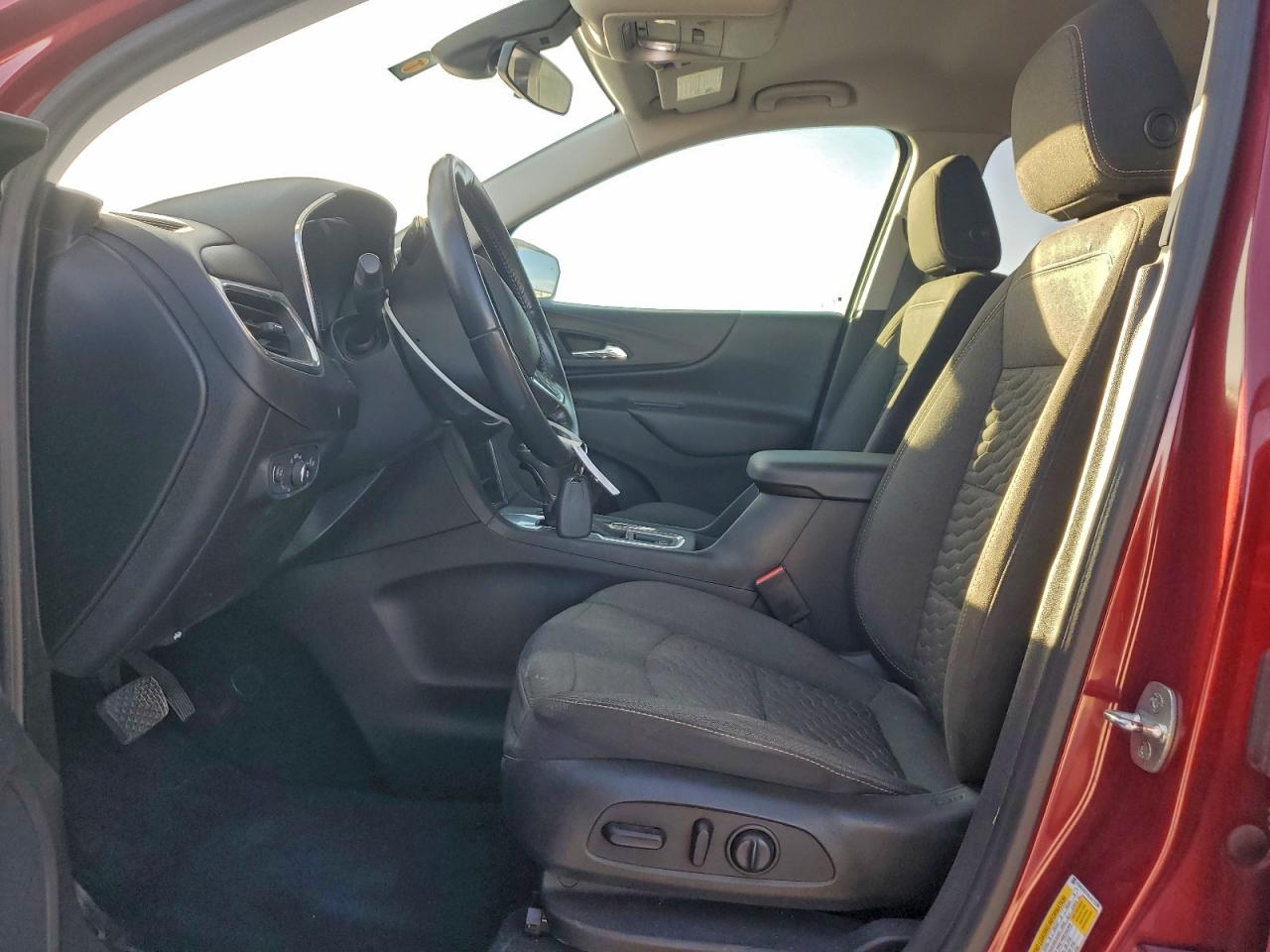 2020 CHEVROLET EQUINOX LT photo 7