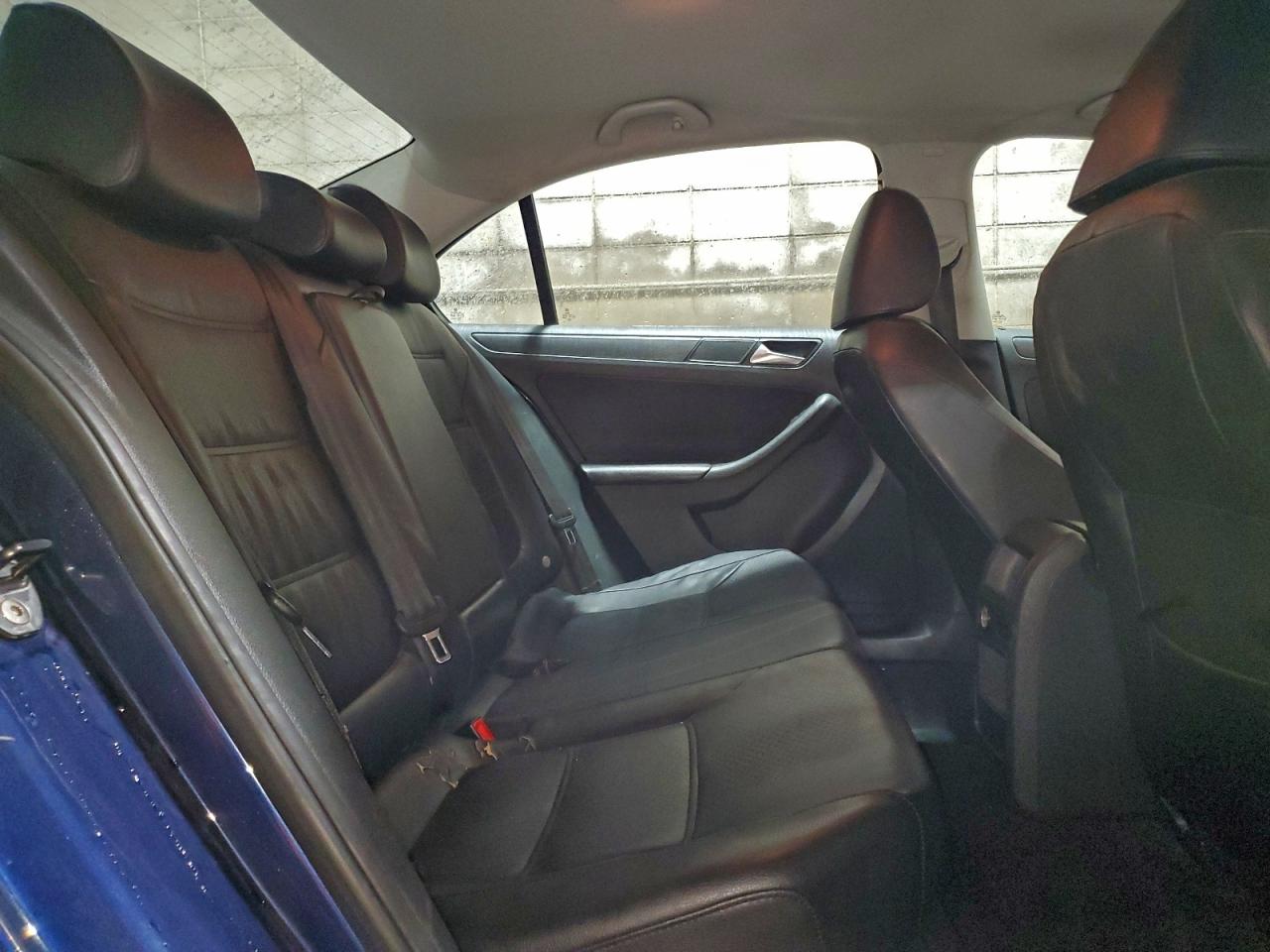 2014 VOLKSWAGEN JETTA SE photo 10