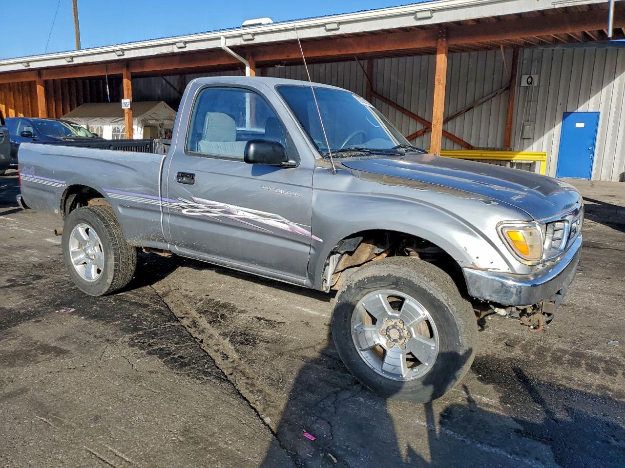 1996 TOYOTA TACOMA photo 4