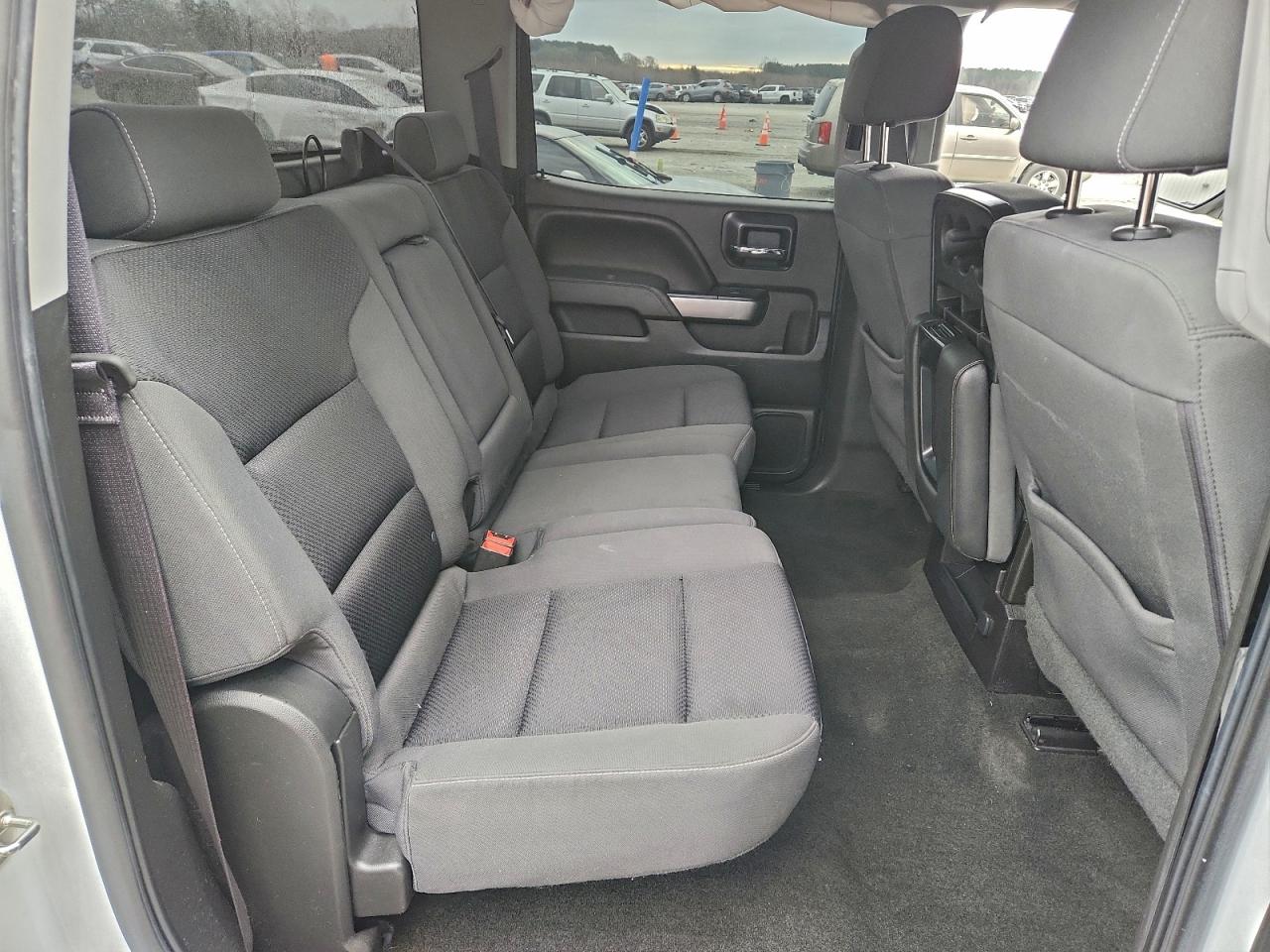 2016 CHEVROLET SILVERADO C1500 LT photo 10
