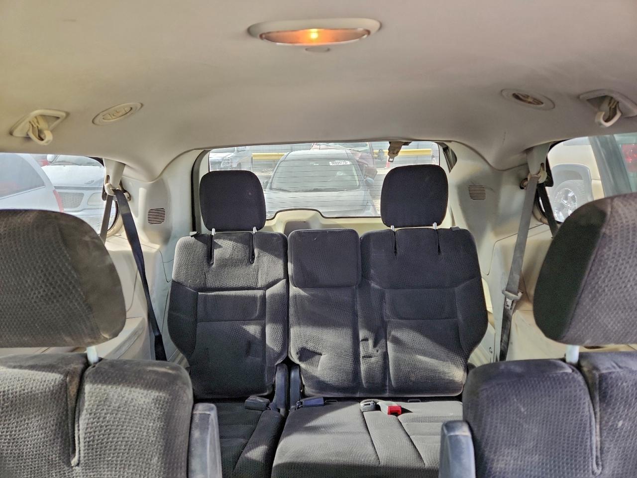 2015 DODGE GRAND CARAVAN SXT photo 10