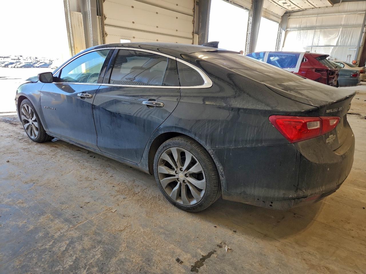 2016 CHEVROLET MALIBU PREMIER photo 2