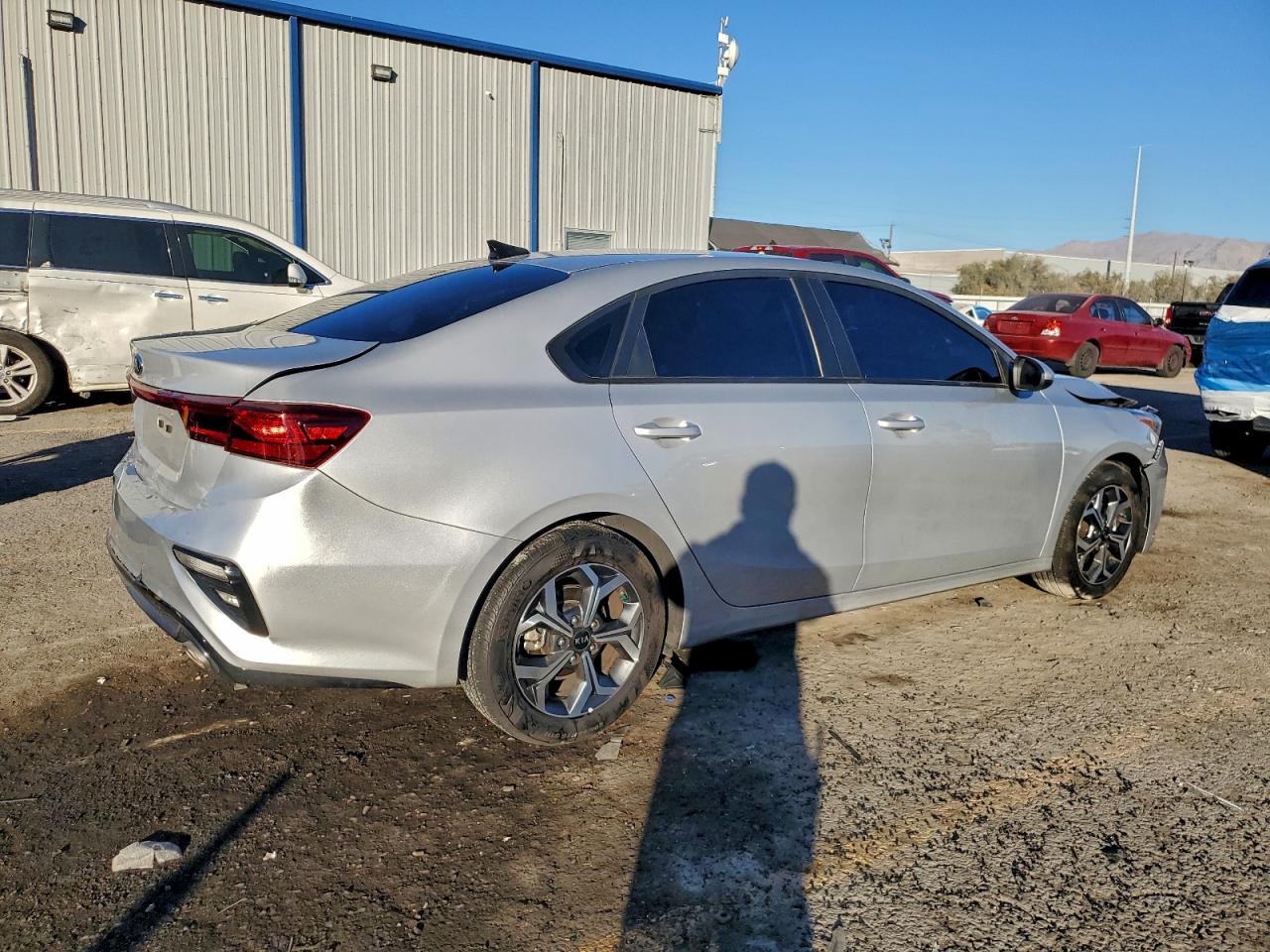 2021 KIA FORTE FE photo 3