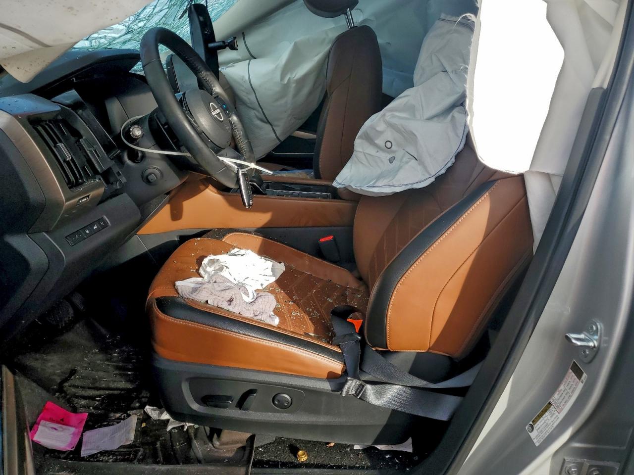 2023 NISSAN PATHFINDER PLATINUM photo 7