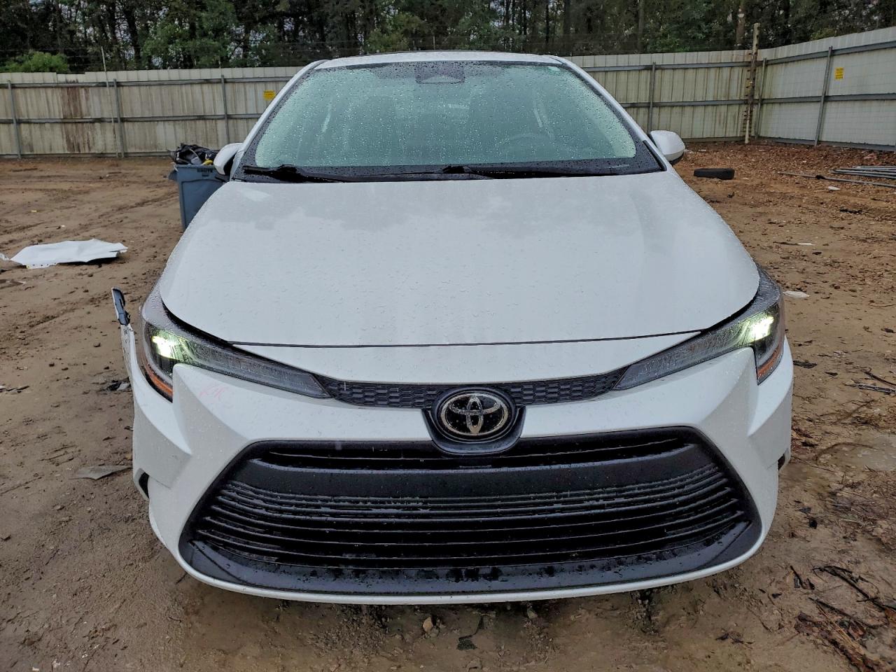 2023 TOYOTA COROLLA LE photo 5