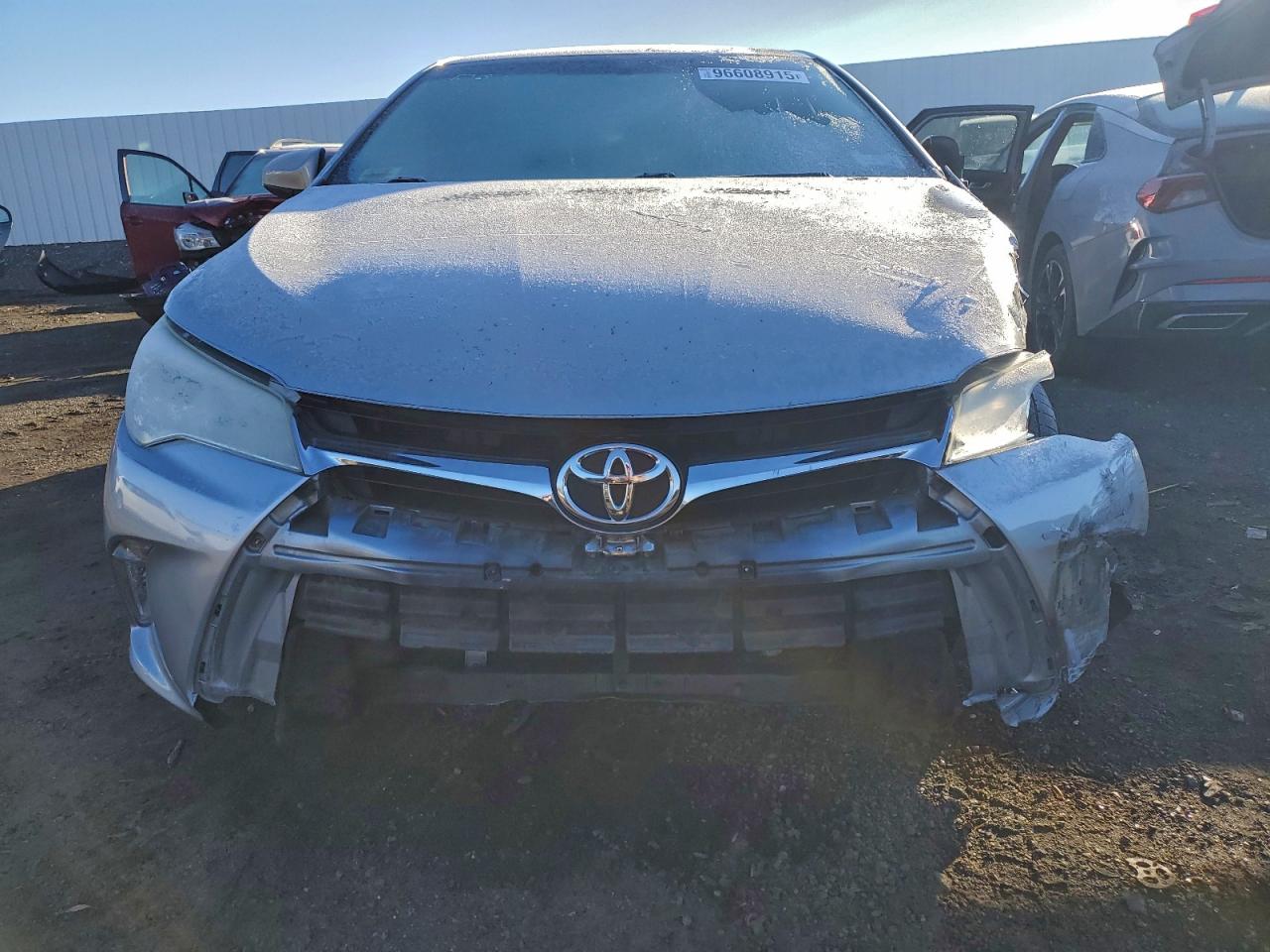 2017 TOYOTA CAMRY LE photo 5